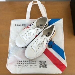 BNWOT Feiyue Sneakers & Tote - Sz 37